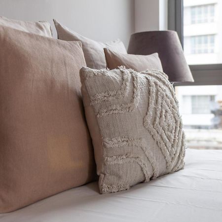 The Haggerston Luxury Collection Apartment Wembley Ngoại thất bức ảnh